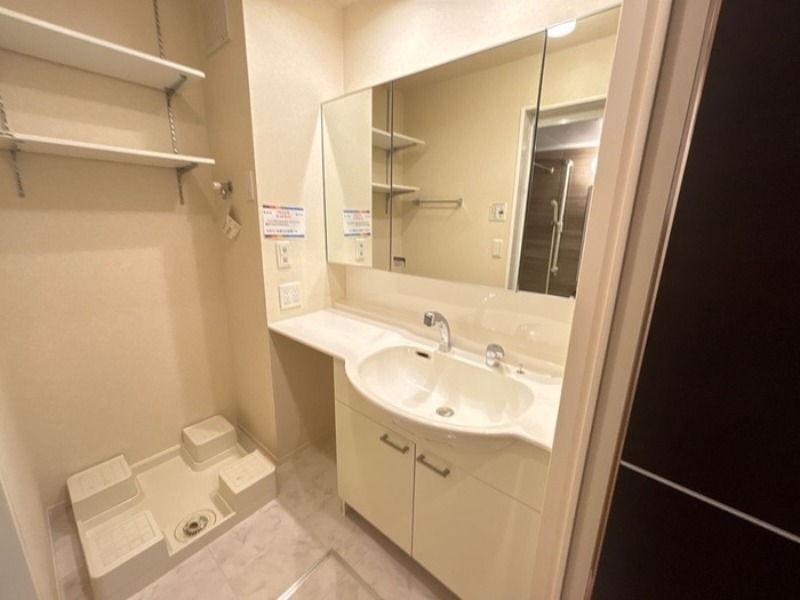 洗面設備　図面と現状に相違がある場合には現状を優先