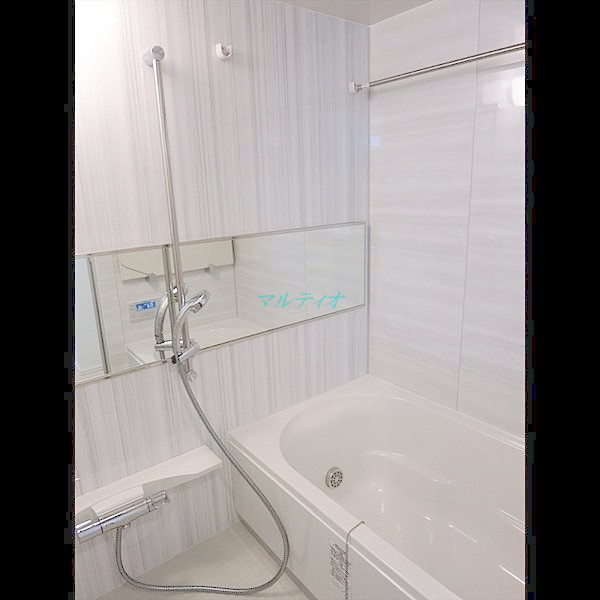 バス・シャワールーム　浴室