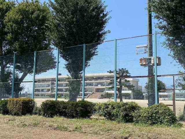 中学校　伊勢崎市立境北中学校（中学校）まで1955m