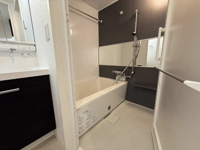 バス・シャワールーム　同一タイプ