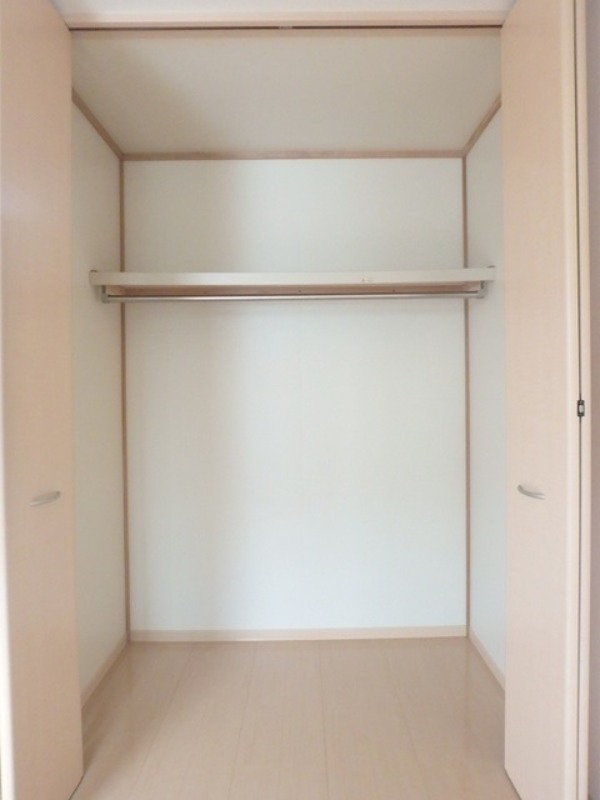 収納　図面と現状に相違がある場合には現状を優先