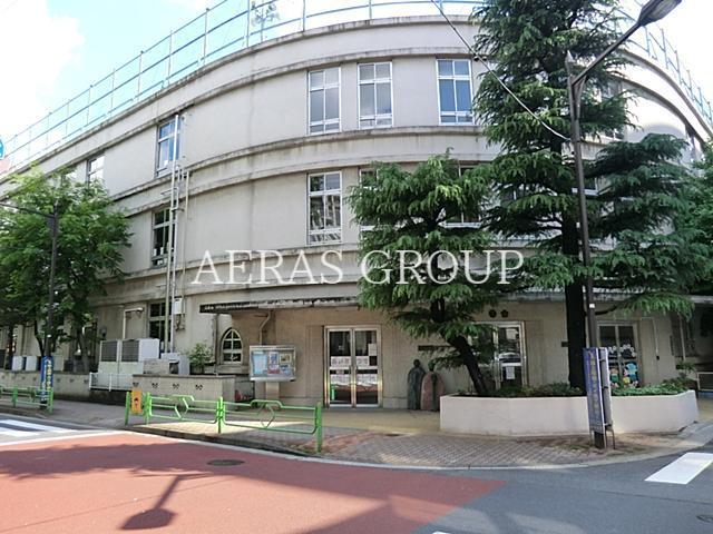 小学校　中央区立明正小学校（小学校）まで368m