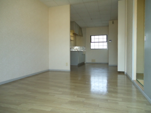 居室・リビング　リビング