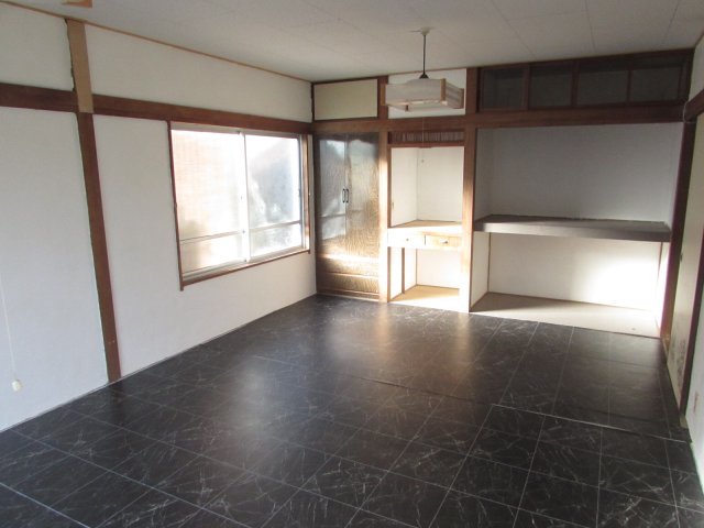 由良1丁目一戸建の居間写真