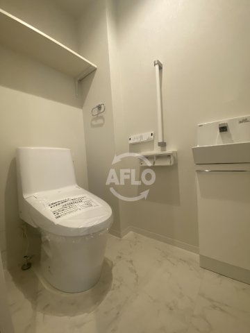 トイレ　ルミエール今里　トイレ