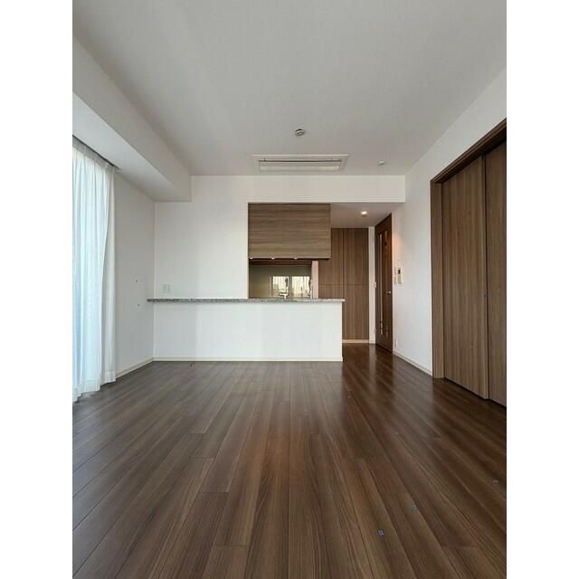 居室・リビング　※別部屋参考写真