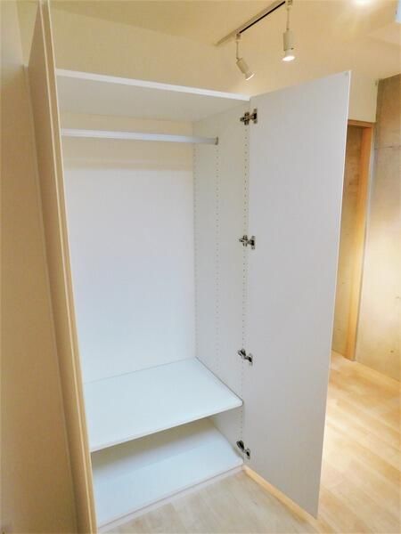 収納　■クローゼット収納