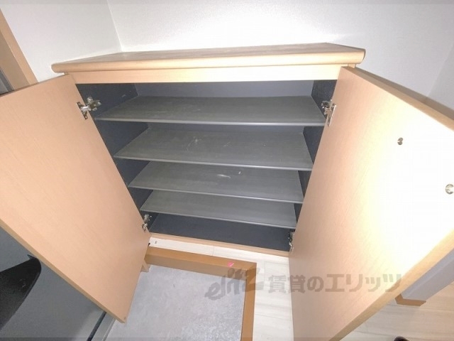 収納　下駄箱