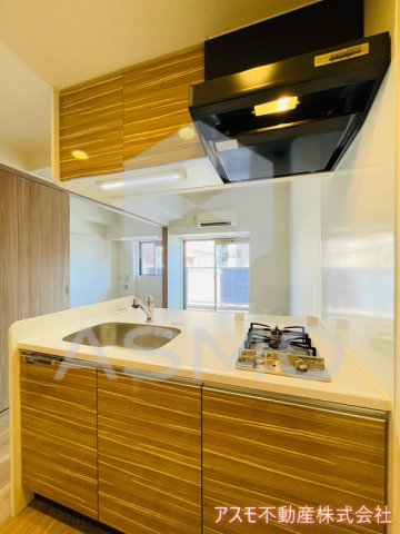 キッチン　※同物件　別間取り　参考写真