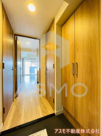 玄関　※同物件　別間取り　参考写真