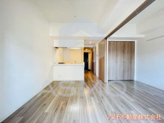 居室・リビング　※同物件　別間取り　参考写真