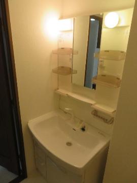 洗面設備　洗髪洗面化粧台