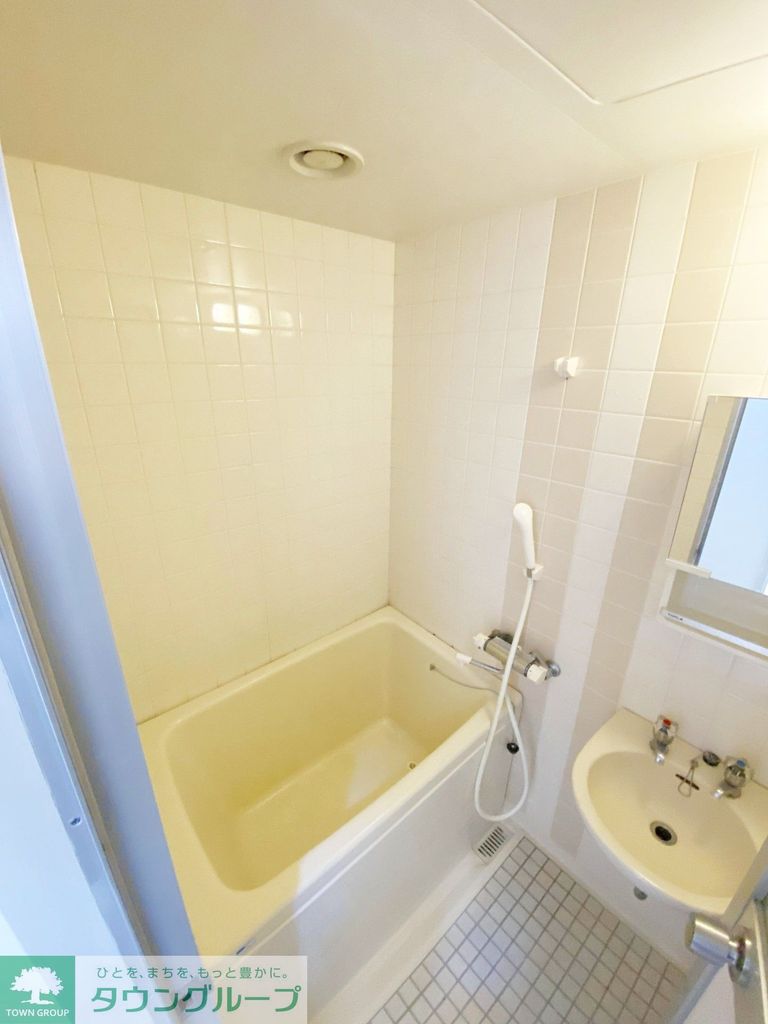 バス・シャワールーム　バス