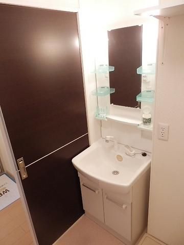 洗面設備　洗髪洗面化粧台