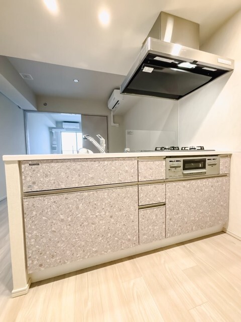 キッチン　※写真は同タイプ住戸です。