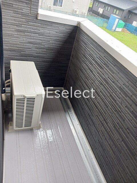 バルコニー　お洗濯物はこちらで