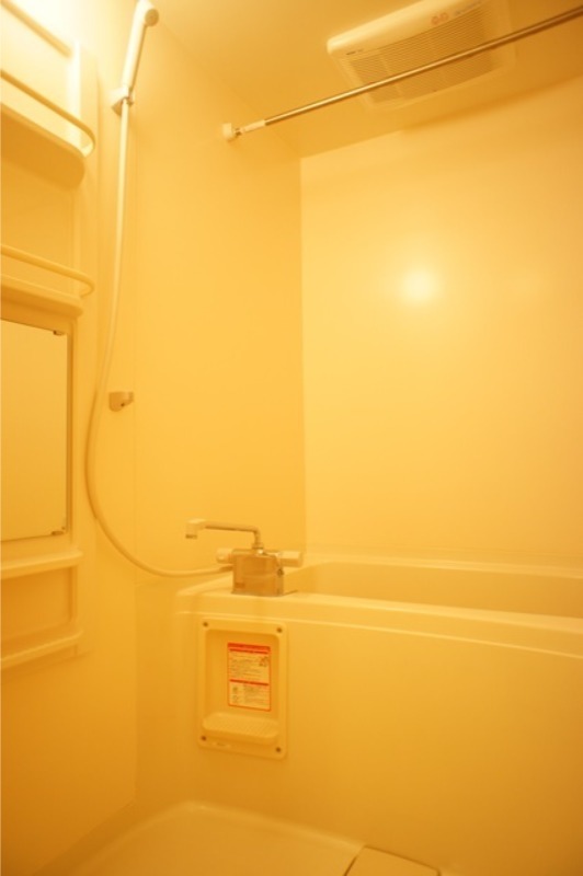 バス・シャワールーム　図面と現状に相違がある場合には現状を優先