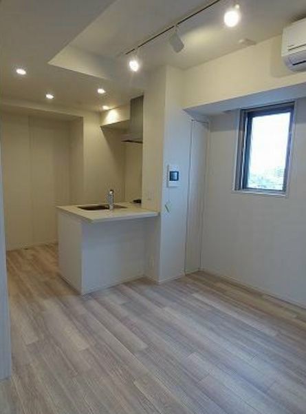 居室・リビング　写真は同タイプ住居です。