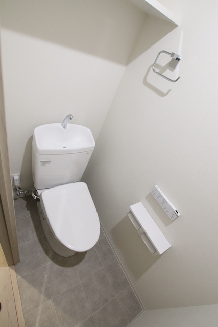 トイレ　温水洗浄暖房便座♪