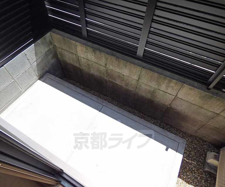 バルコニー　広いバルコニーです。