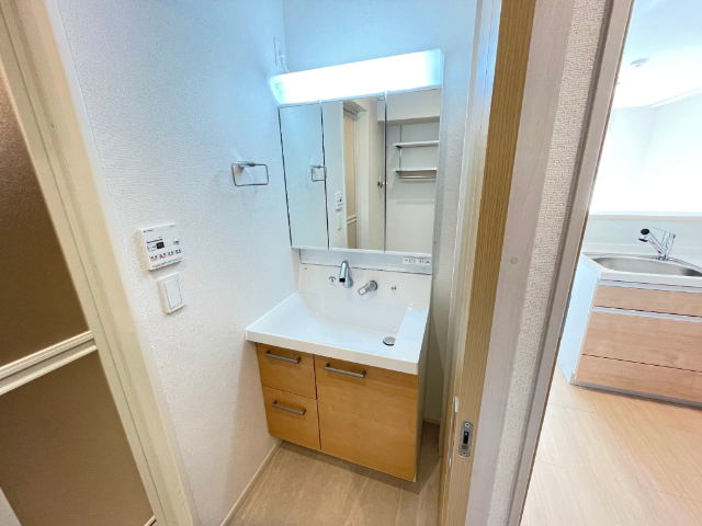 洗面設備　新築の為同間取りの他の階の写真です