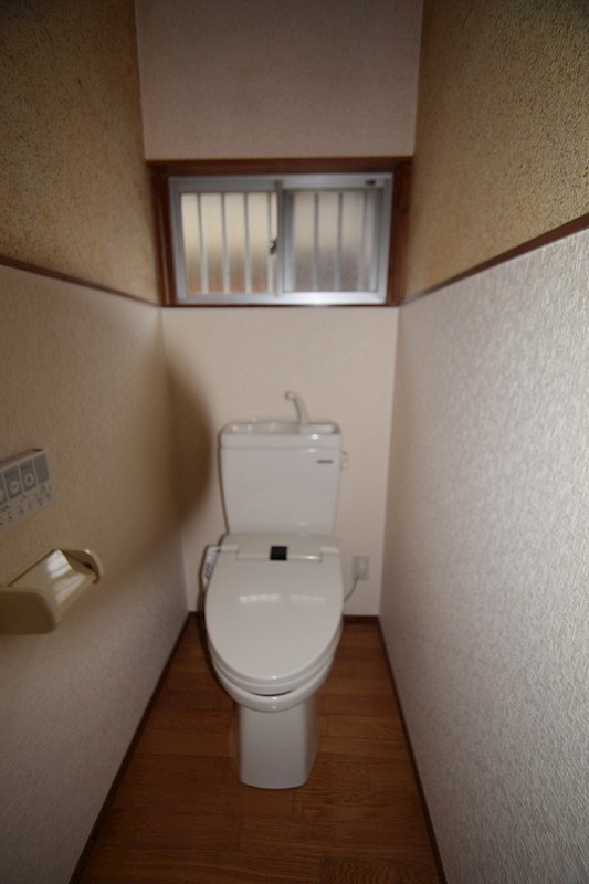 トイレ　現況優先