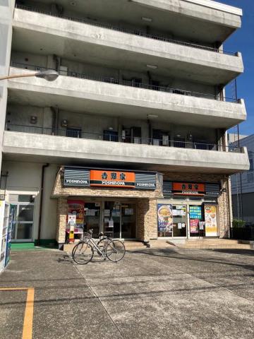 飲食店　吉野家 八戸ノ里店（飲食店）まで238m