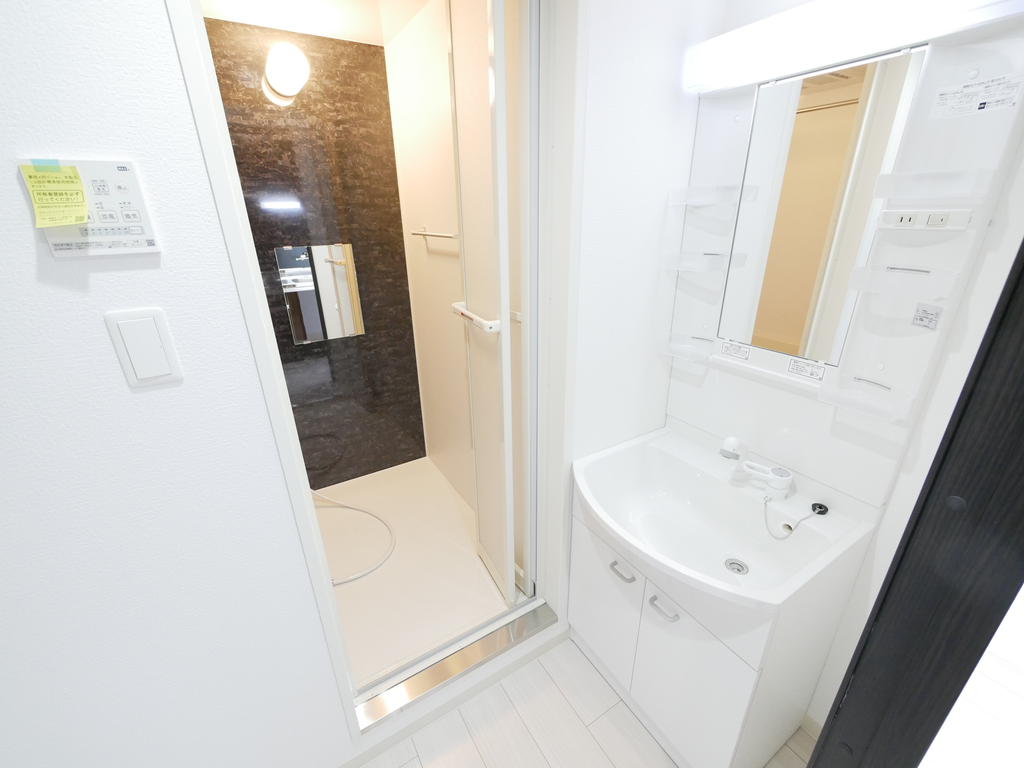 洗面設備　☆シャンドレ完備☆