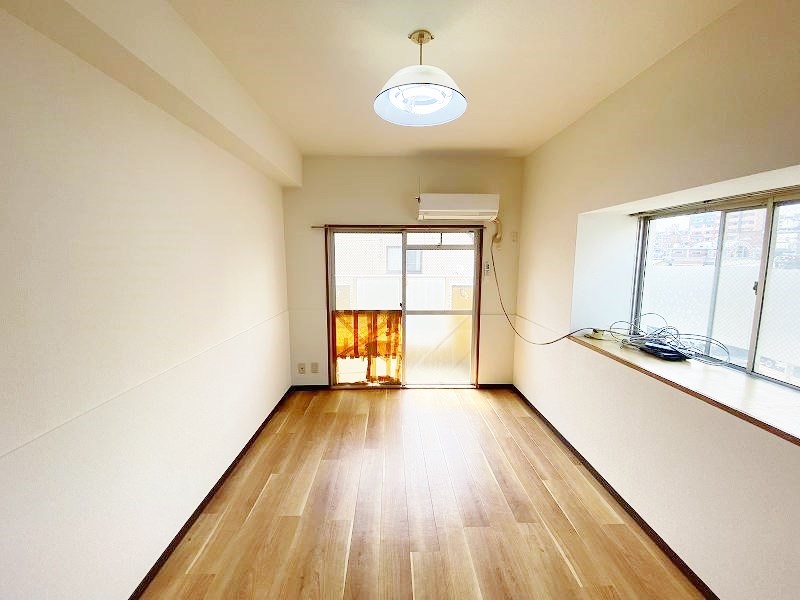 その他部屋・スペース　★洋室8帖★