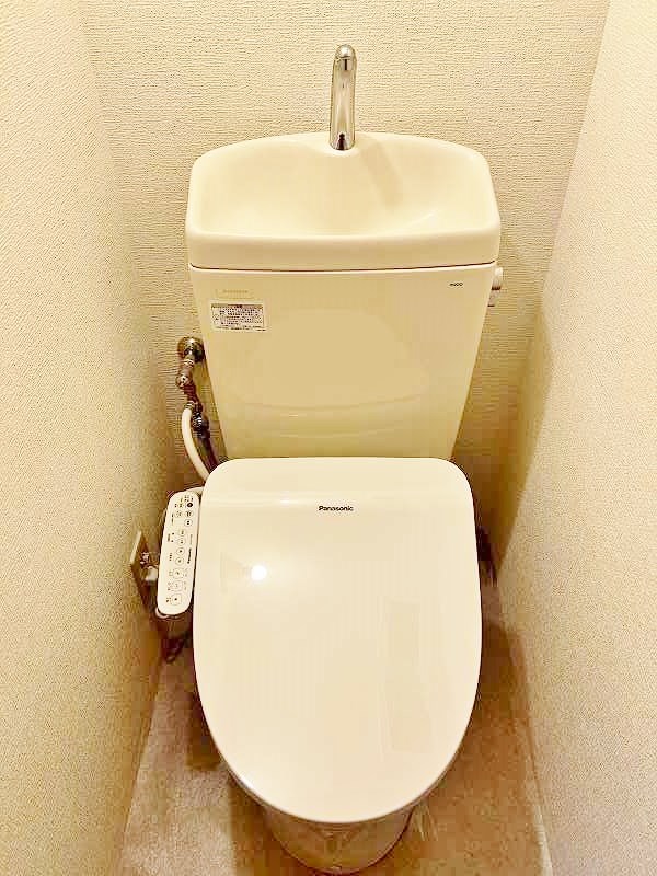 トイレ　★温水洗浄便座トイレ（サービス設置）★