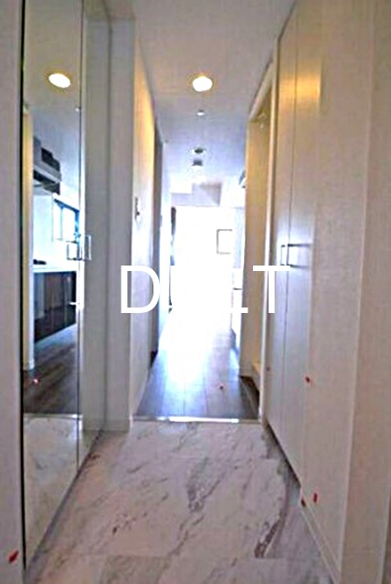 玄関　玄関です。