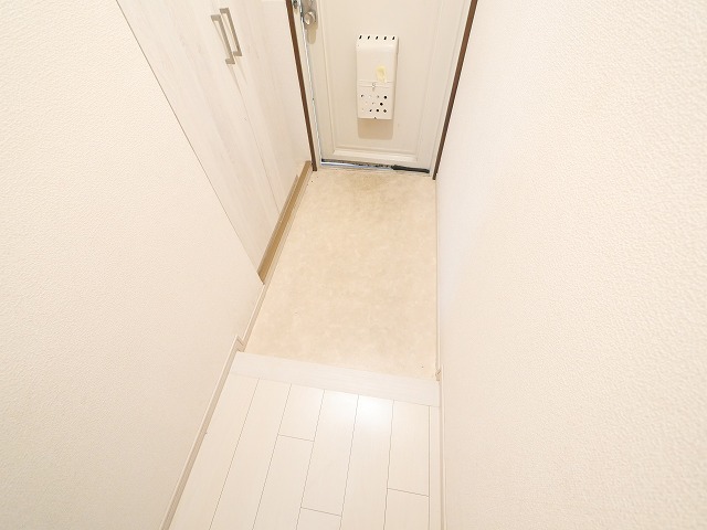 玄関　落ち着いた玄関です