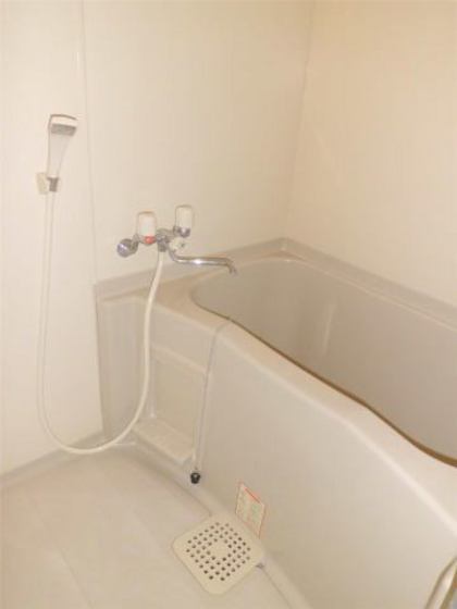 バス・シャワールーム　※他号室の写真です