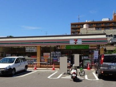 コンビニ　セブン-イレブン 新潟横七番町（コンビニ）まで500m