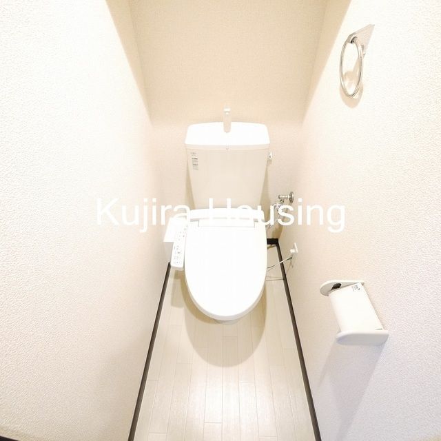 トイレ　バストイレ別です♪