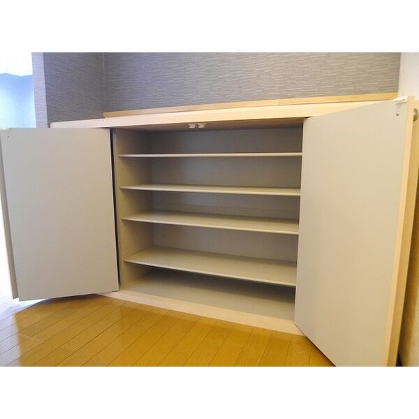 収納　玄関収納