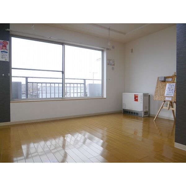 居室・リビング　リビング