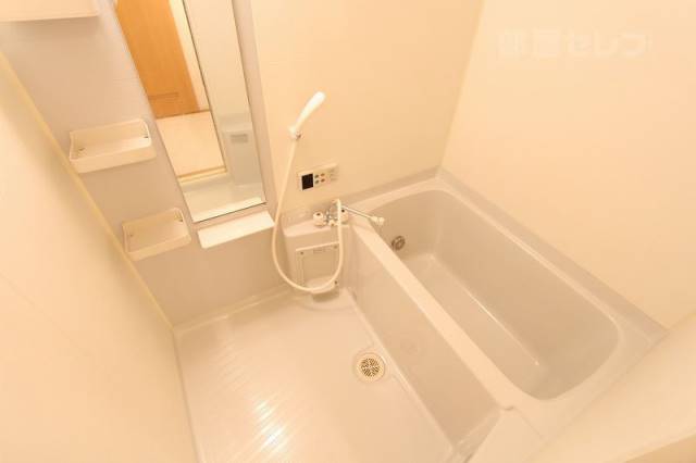 バス・シャワールーム　一日の疲れをリフレッシュ