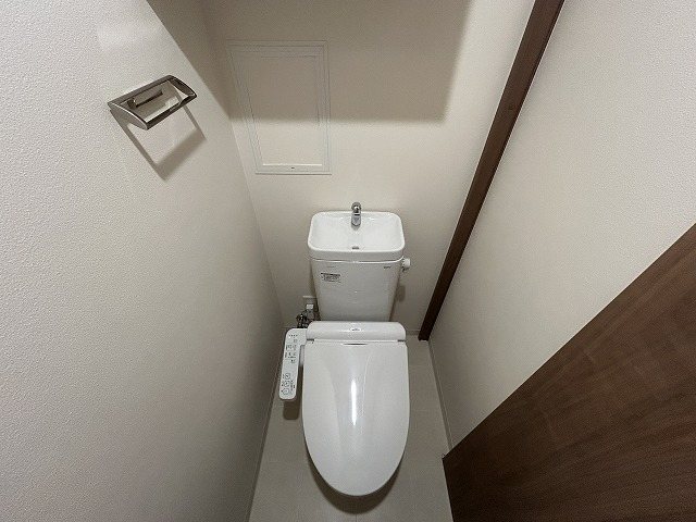 トイレ　同マンション別部屋