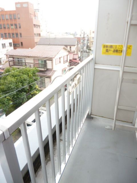 バルコニー　★バルコニーはしっかりと付いています★