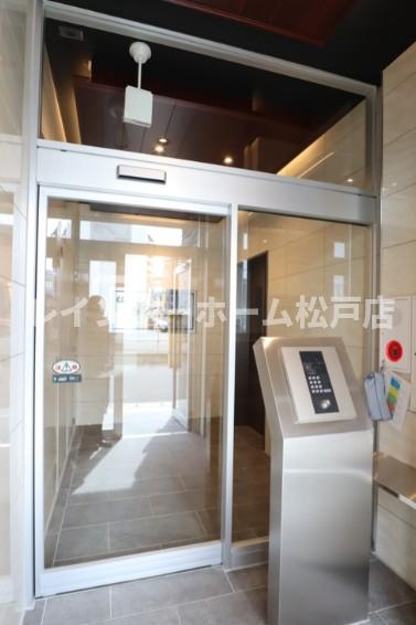 ロビー　落ち着いたロビーです