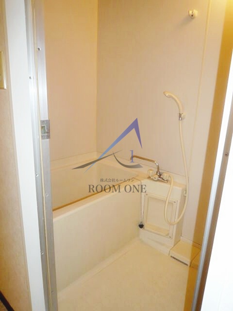 バス・シャワールーム　お風呂です。
