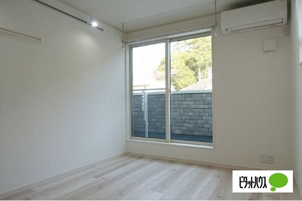 居室・リビング　フローリングです♪