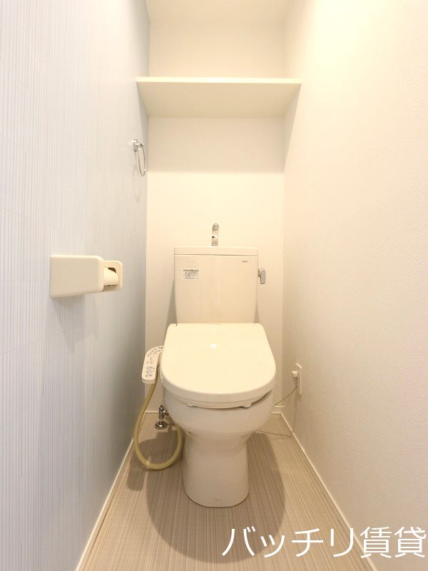 トイレ　同型タイプの為、現状を優先致します。