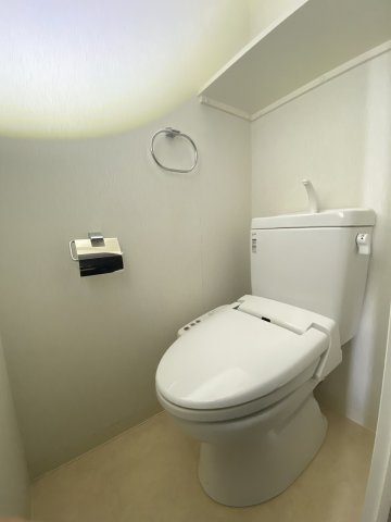 トイレ　トイレもきれいです