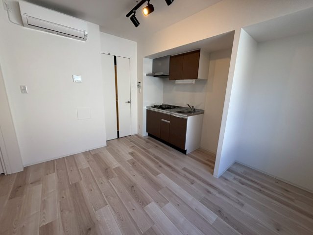 居室・リビング　LUORE池下