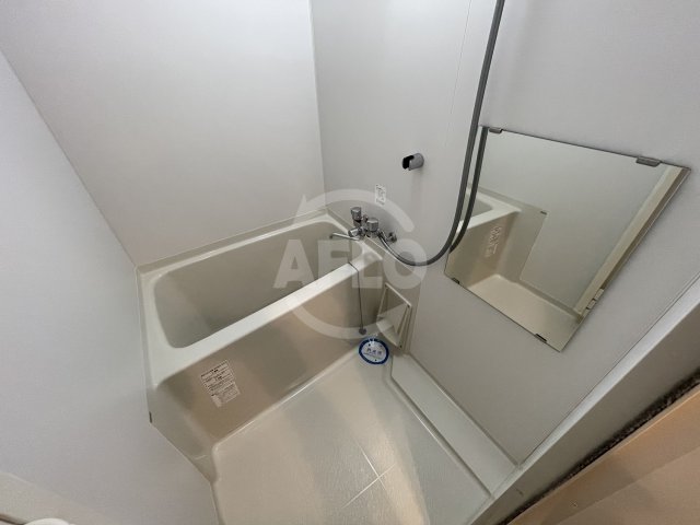 バス・シャワールーム　エスリード阿波座シティーウエストII　浴室