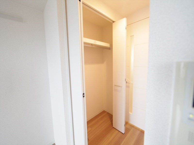 収納　クローゼット（収納充実してます）