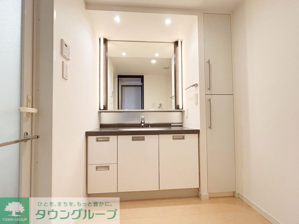 洗面設備　洗面室