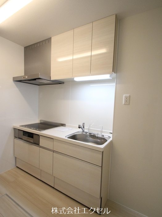 キッチン　２口IHのシステムキッチンです。